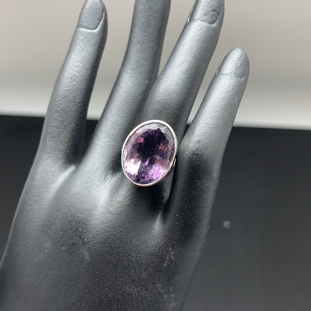 NWT Genuine‎ large Amethyst Gemstone ring